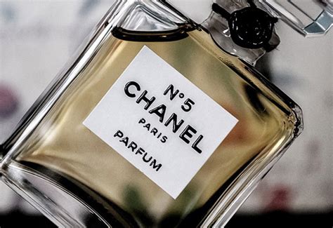 does chanel perfume have alcohol|chanel no 5 ingredients.